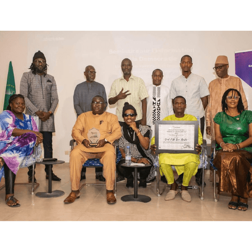 AfricTivistes honours Sud FM Radio at information and democracy seminar